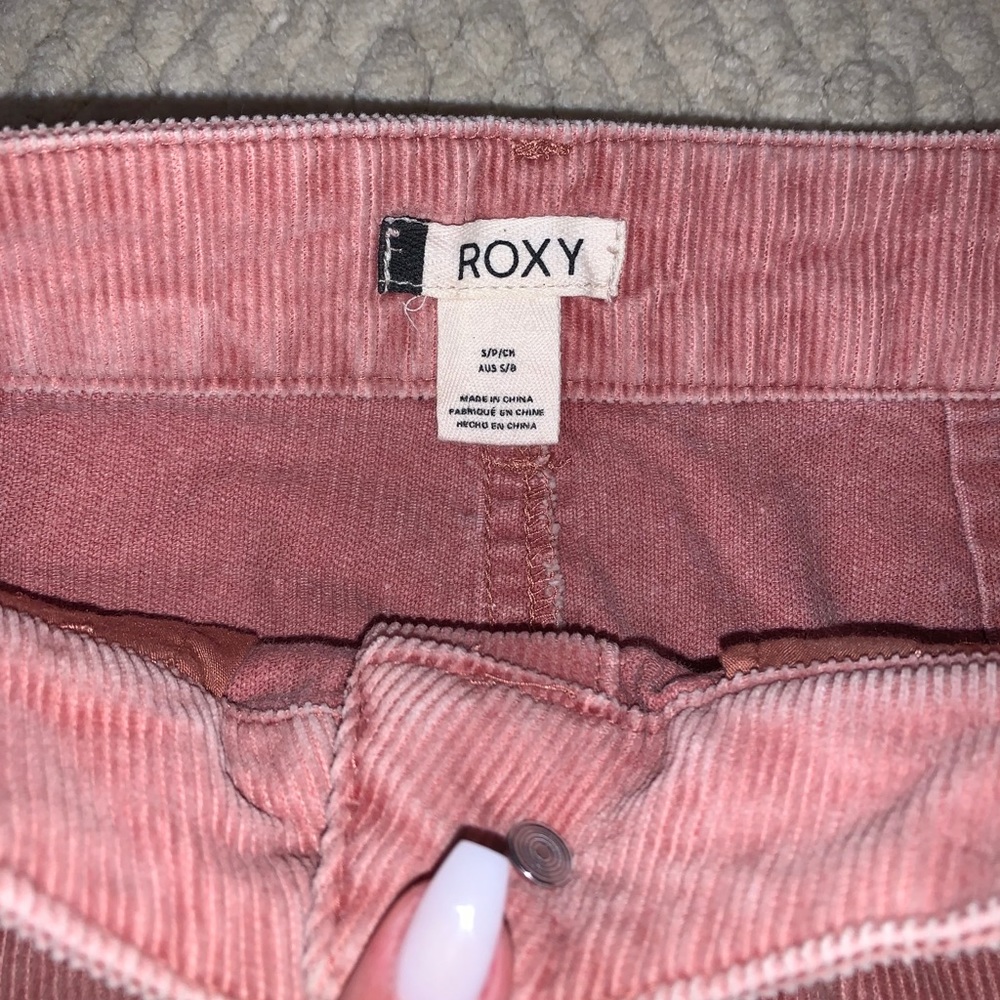 Pink Roxy skirt - Picture 3 of 4